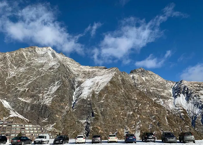 Des Cintes Blanques Apartment Aragnouet